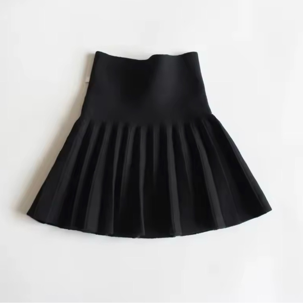 Classic Black Pleated Girl Skirt 3T